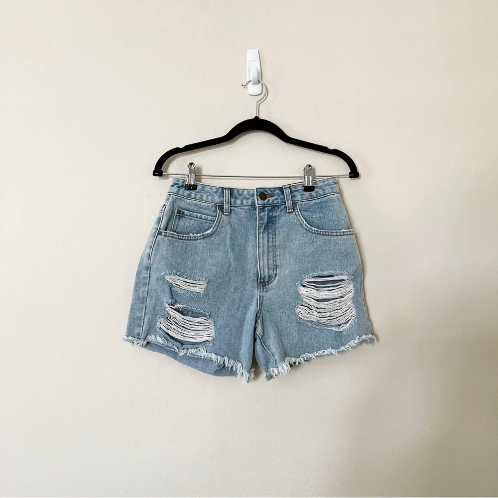 NWOT BILLABONG High Waisted Distressed Denim Shorts US 27 - Picture 2 of 4